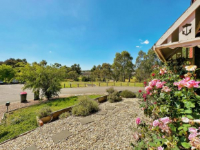 Parkside House by GoodLive, Craigieburn